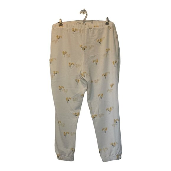 Lucky Brand Daisy Print Joggers - Picture 2 of 10
